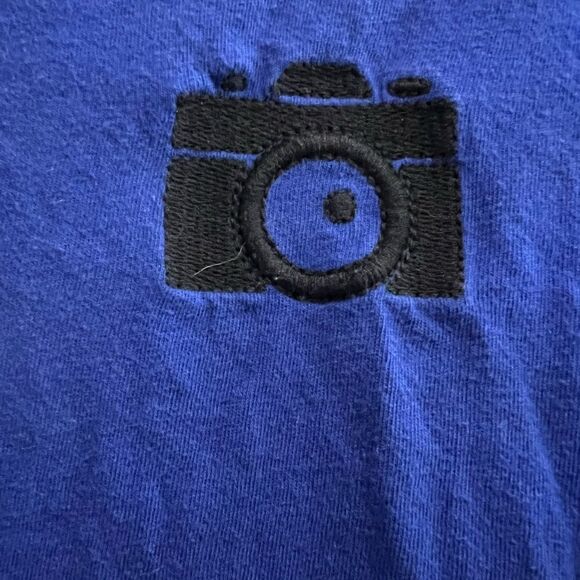 Old Navy indigo color camera t shirt size L - Picture 2 of 5
